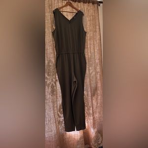 Eddie Bauer khaki green XLT jumpsuit